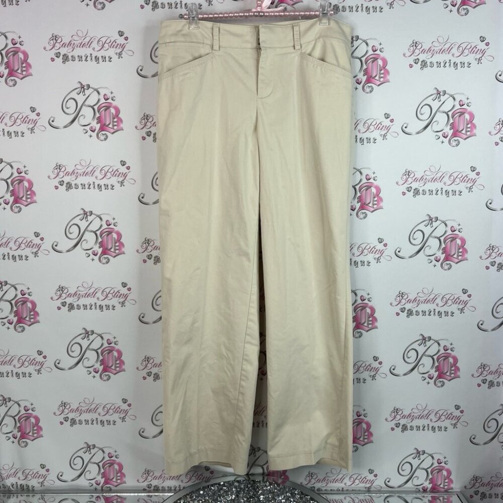 Dockers golf pants wide leg Cream Trousers with Button Detail